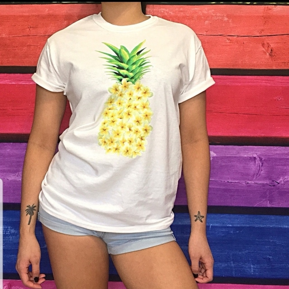 🌮Pineapple print t shirt